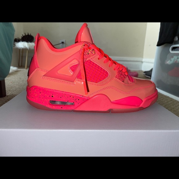 Jordan | Shoes | Jordan Retro 4s In Hot 